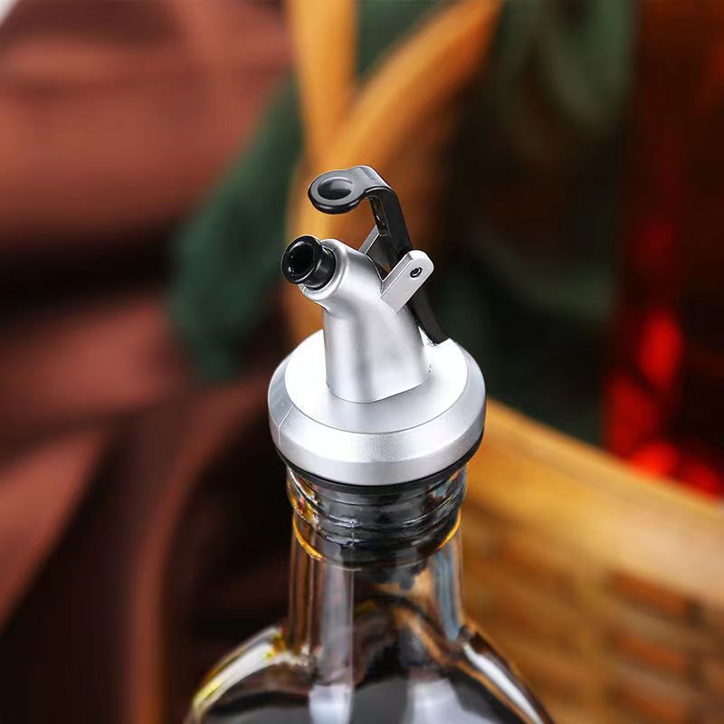 Kitchen Glass Oil Bottle, Mult - Herb Keeper Container recensione e prezzo